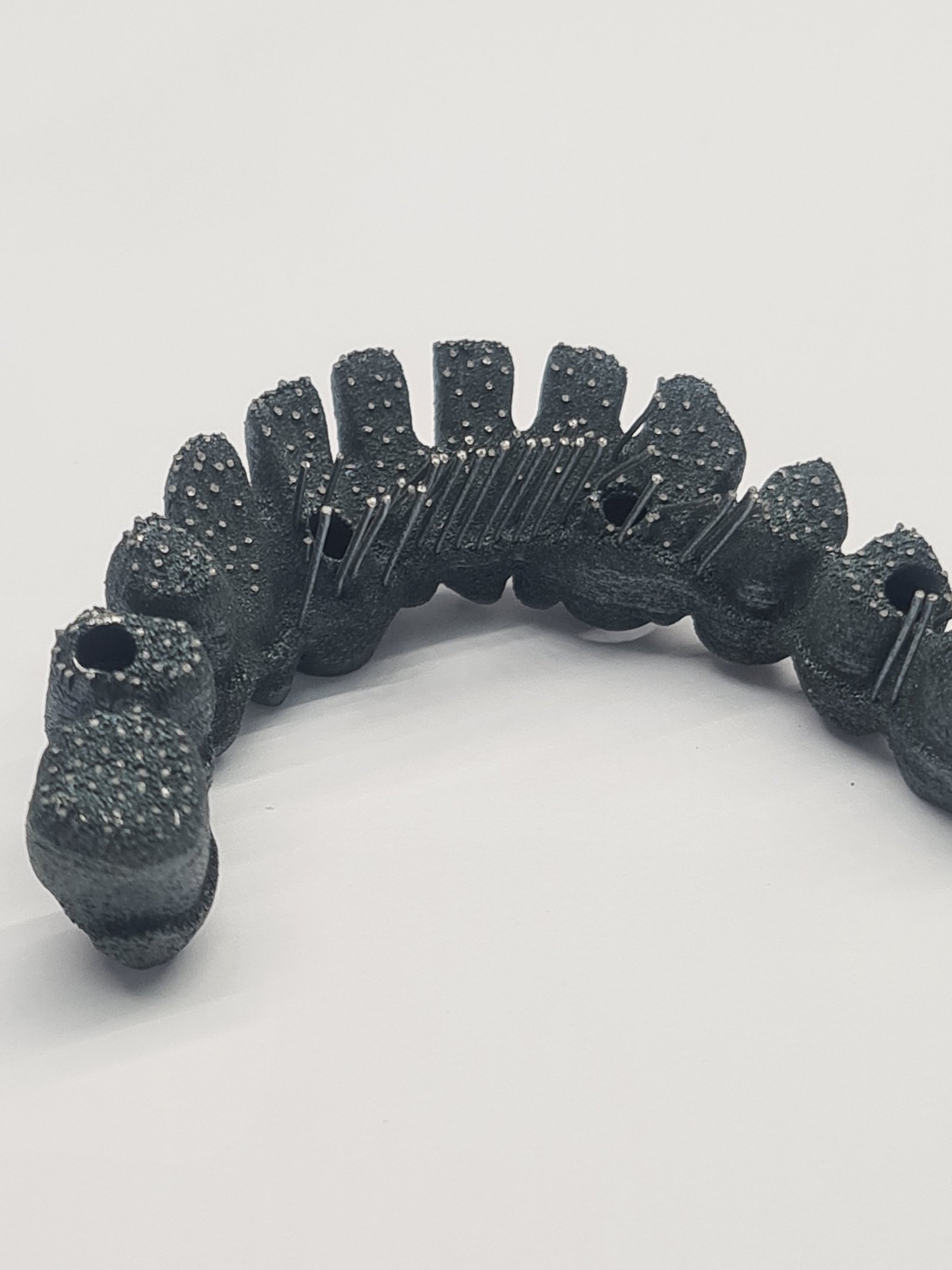 Protezų metalo spausdinimo paslauga